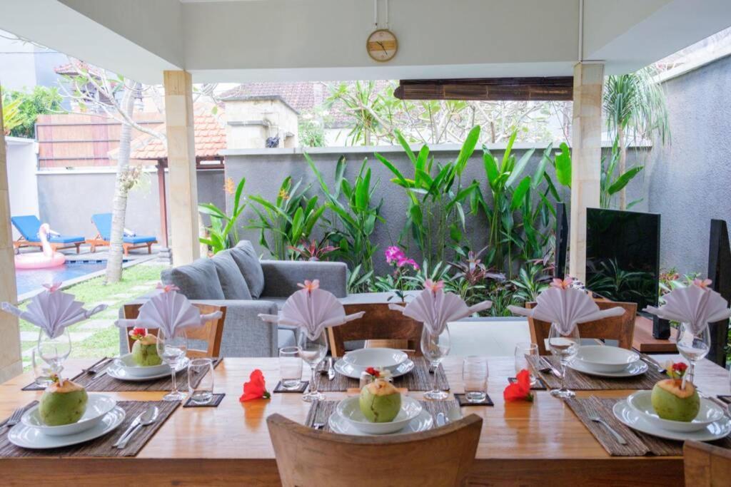 Villa Akmali Berawa - 3 Bedrooms Canggu Exteriör bild